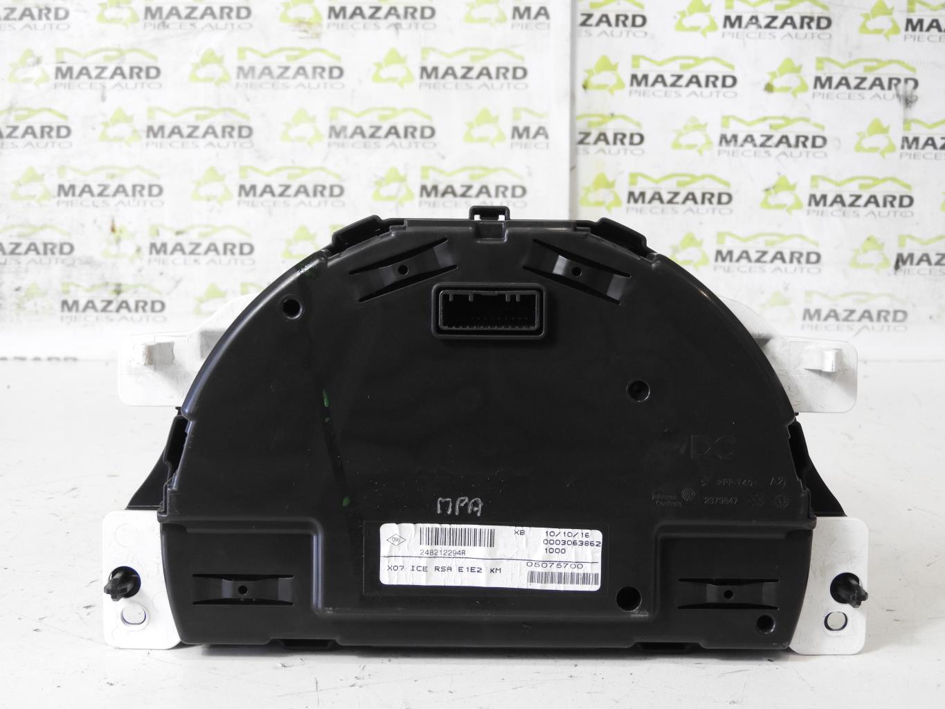 Compteur RENAULT TWINGO 3 PHASE 1 Essence - 1