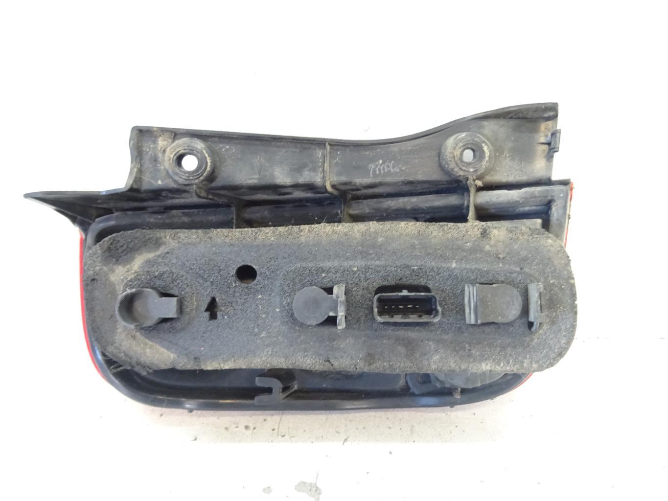 Fanale posteriore principale destro (luci) NISSAN MICRA 3 PHASE 1 Diésel - 1