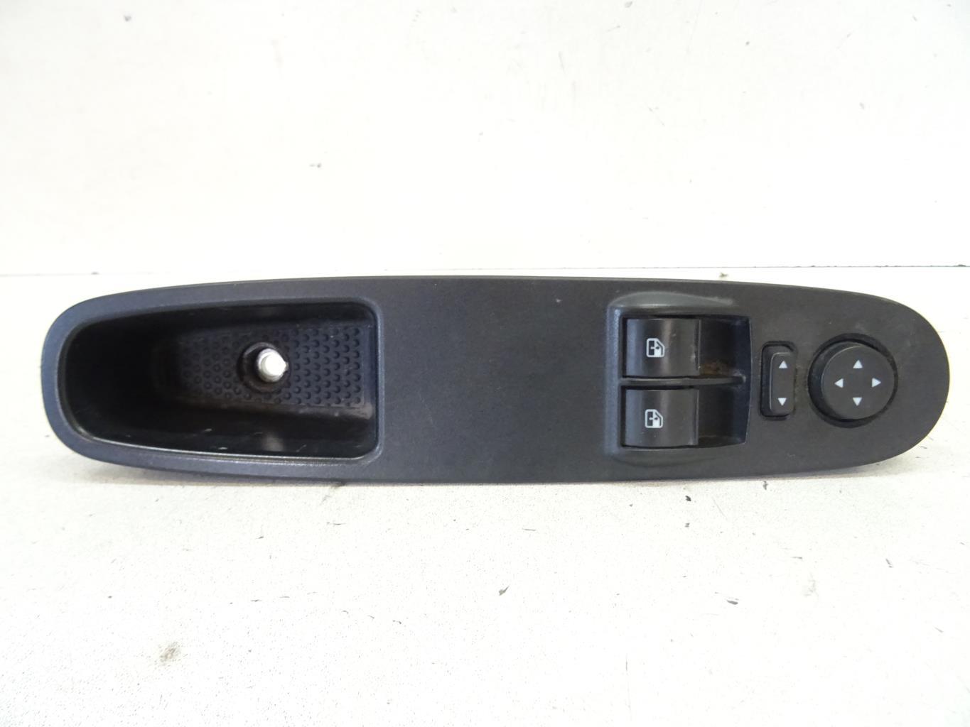 Interruttore lavacristalli anteriore sinistro FIAT PUNTO EVO 3 Diésel - 1