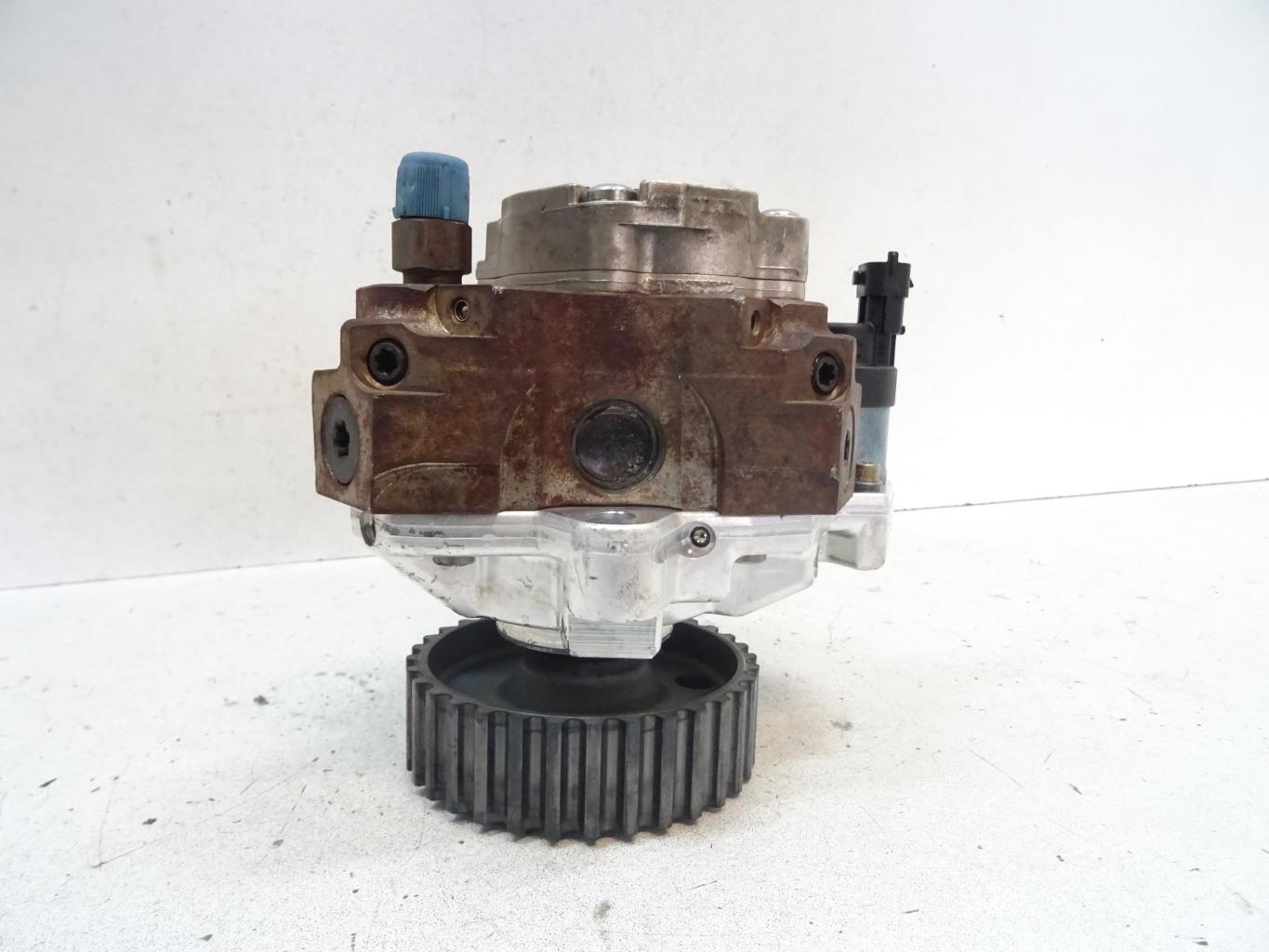 Pompe à injection OPEL ASTRA H PHASE 1 BREAK Diesel - 1
