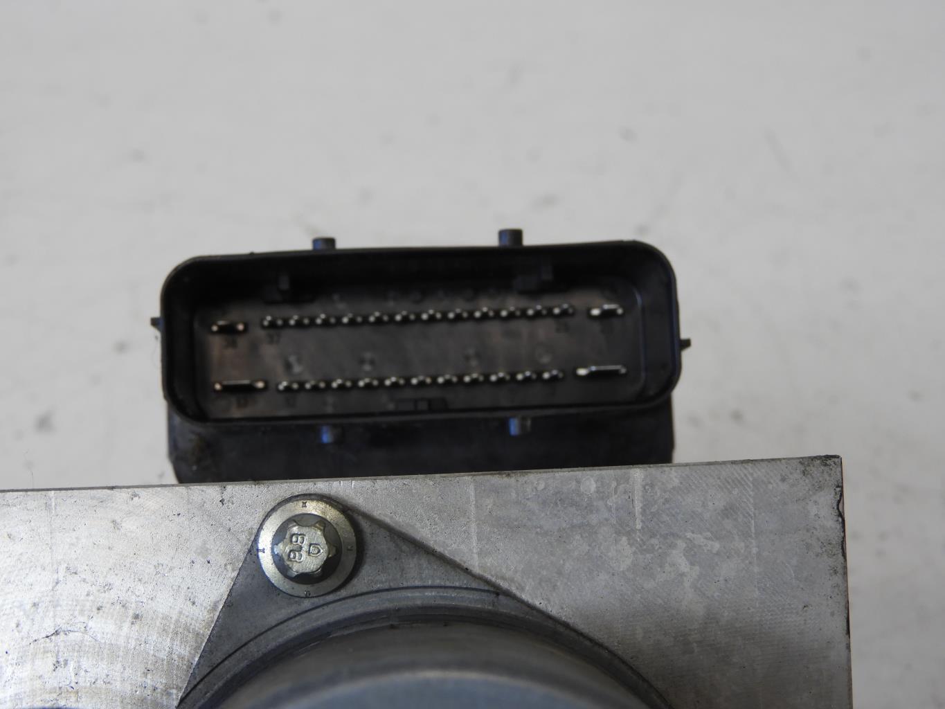 Bloc ABS (freins anti-blocage) MINI MINI 2 R60 COUNTRYMAN BREAK Essence - 1