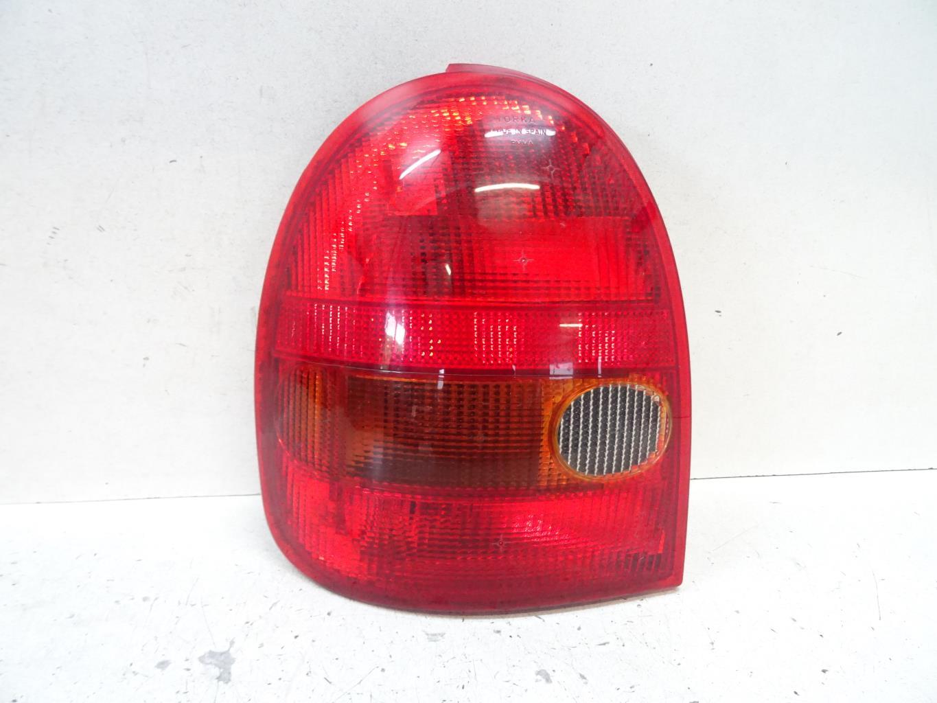 Fanale posteriore principale sinistro (luci) OPEL CORSA B PHASE 1  - 1