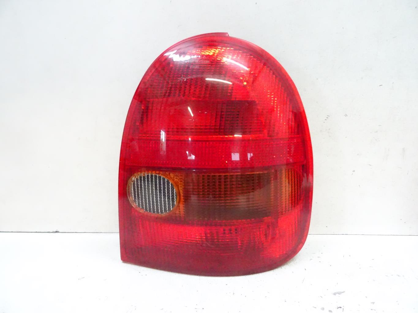 Fanale posteriore principale destro (luci) OPEL CORSA B PHASE 1  - 1
