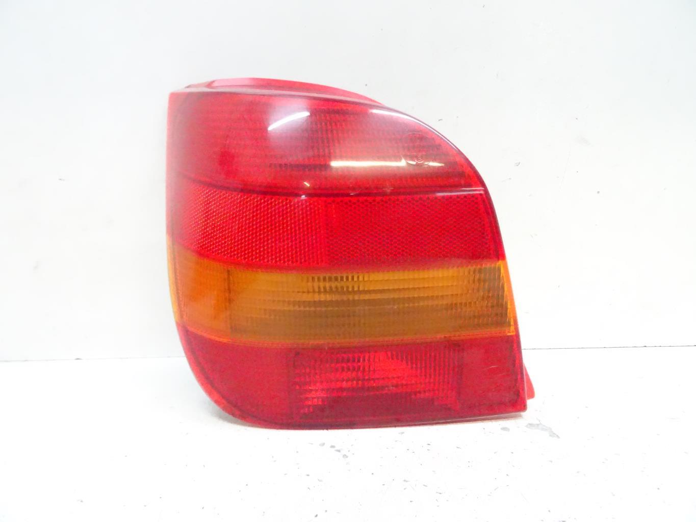 Fanale posteriore principale sinistro (luci) FORD FIESTA 3 PHASE 1 Gasolina - 1
