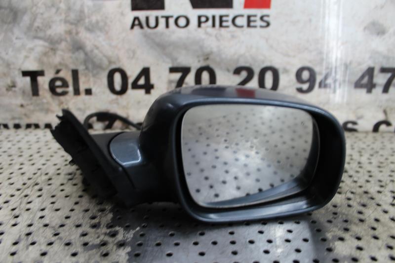 Retrovisor derecho VOLKSWAGEN PASSAT 4 PHASE 1 BREAK Diésel - 1