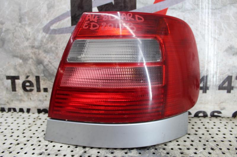Fanale posteriore principale destro (luci) AUDI A4 1 PHASE 1 Diésel - 1