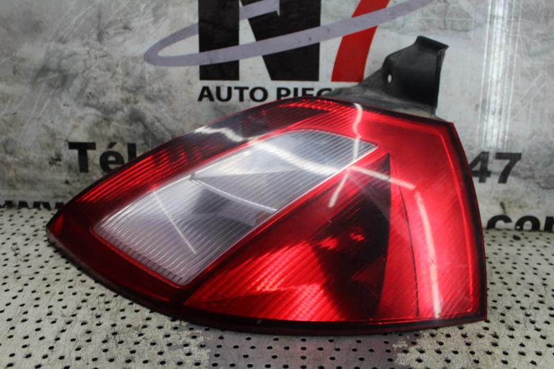 Fanale posteriore principale destro (luci) RENAULT MEGANE 2 PHASE 1 Diésel - 1