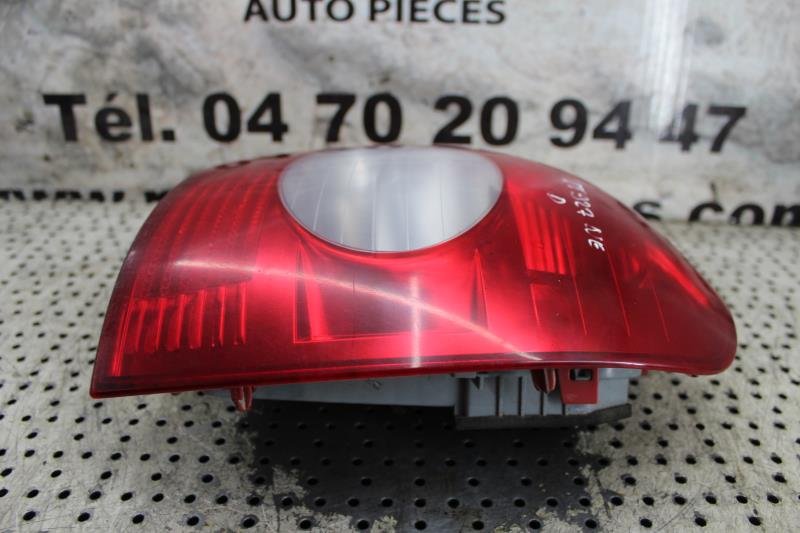 Fanale posteriore principale destro (luci) RENAULT CLIO 2 PHASE 2 Diésel - 1