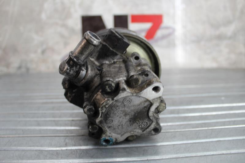 Pompe de direction PEUGEOT 807 Diesel - 1