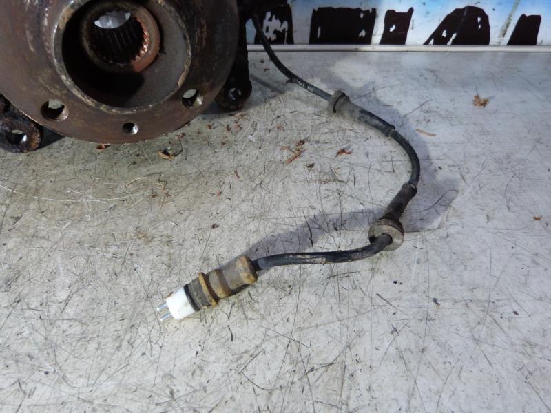 Fusee avant gauche RENAULT MEGANE 2 PHASE 1 Diesel - 1