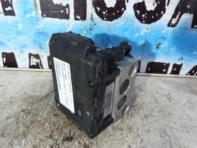 Blocco ABS (antibloccaggio freni) VOLKSWAGEN POLO 3 PHASE 2 Diésel - 1