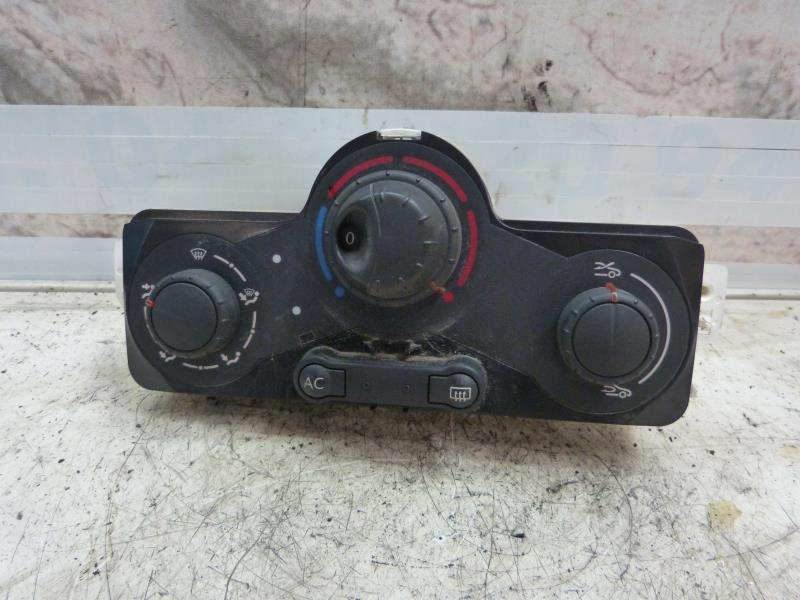 Commande chauffage RENAULT CLIO 3 PHASE 1 Diesel - 1