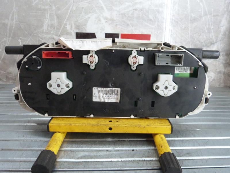 Compteur RENAULT LAGUNA 2 PHASE 1  - 1