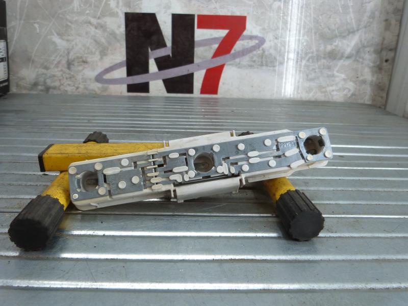 Base portalampade fanale posteriore destro RENAULT EXPRESS PHASE 1 Gasolina - 1