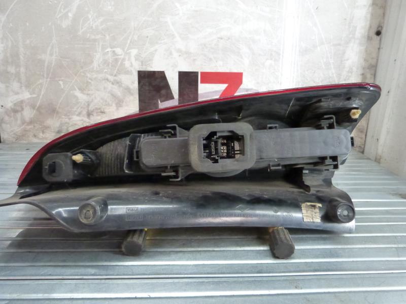Fanale posteriore principale sinistro (luci) RENAULT ESPACE 4 PHASE 1 Diésel - 1