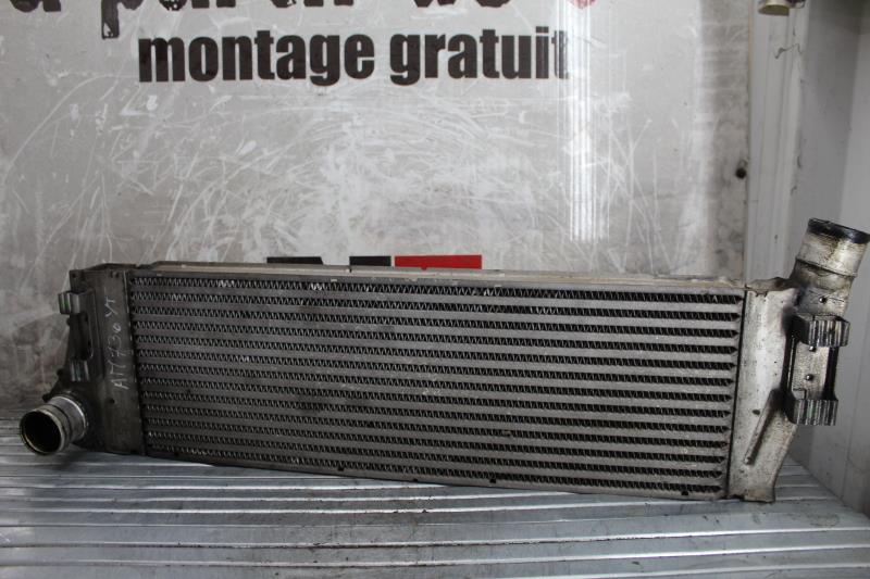 Scambiatore aria (Intercooler) VOLKSWAGEN GOLF 3 BREAK Diésel - 1
