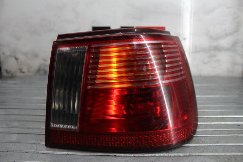 Fanale posteriore principale destro (luci) SEAT IBIZA 2 PHASE 3 Diésel - 1