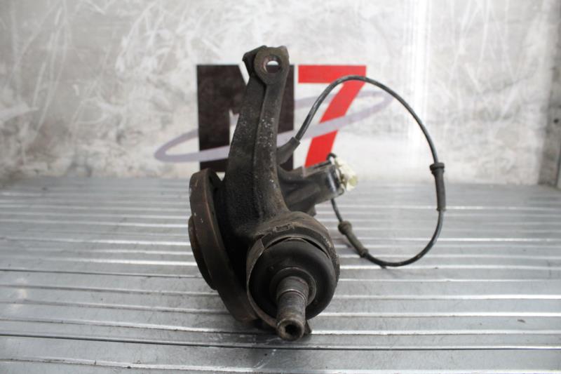 Fusee avant gauche CITROEN C4 1 PHASE 1 COUPE Diesel - 1