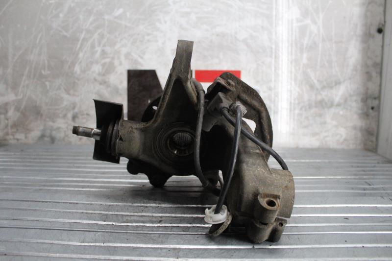 Fusee avant gauche PEUGEOT 406 PHASE 1 Diesel - 1