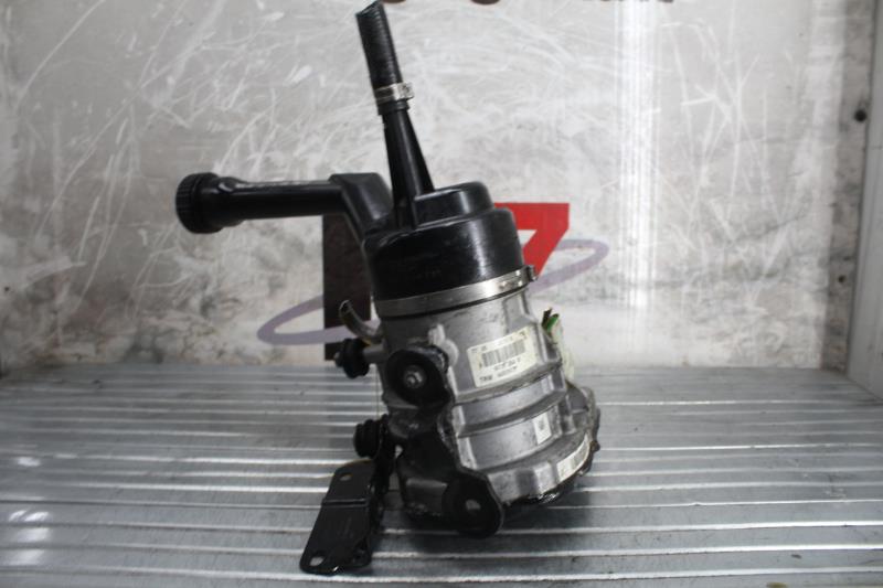 Pompe de direction CITROEN BERLINGO 2 PHASE 1 Diesel - 1