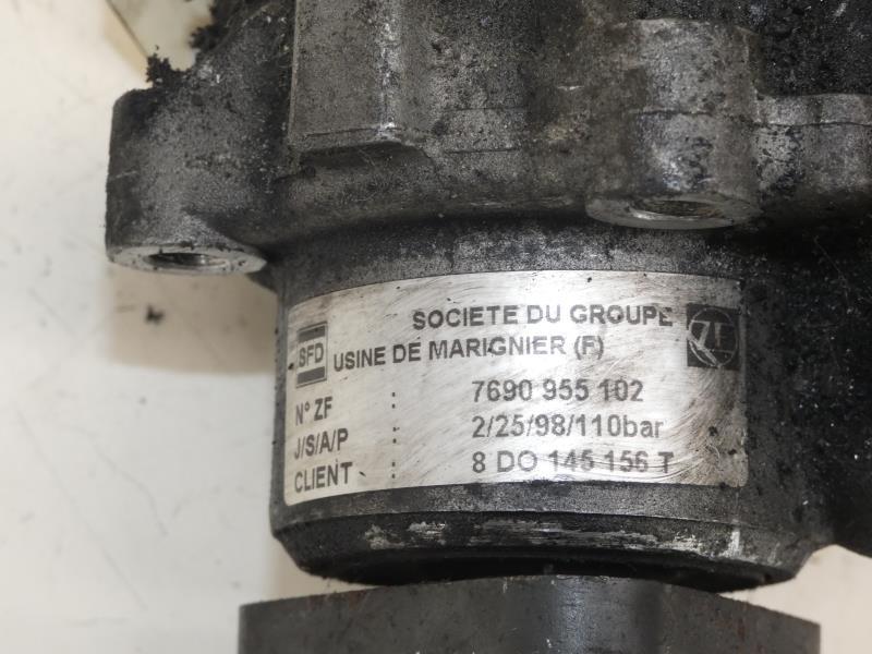Pompe de direction AUDI A4 1 PHASE 1 Diesel - 1