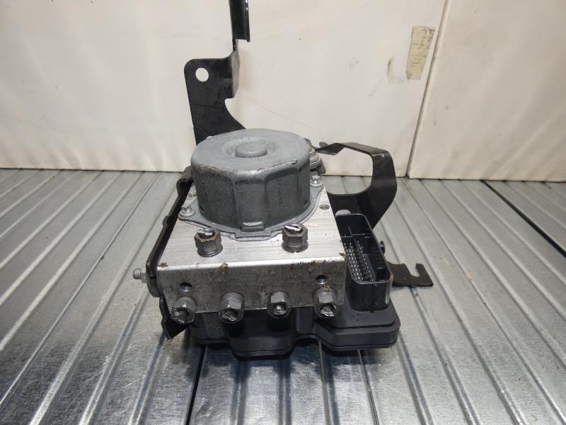 Blocco ABS (antibloccaggio freni) RENAULT CLIO 4 PHASE 1 Diésel - 1