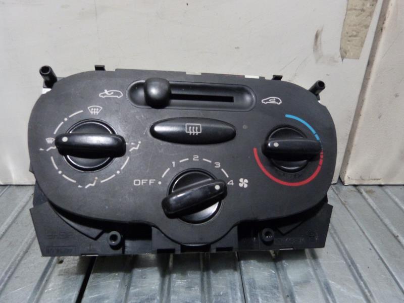 Commande chauffage PEUGEOT 206 PHASE 1 Diesel - 1