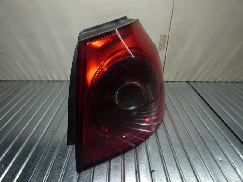 Fanale posteriore principale destro (luci) VOLKSWAGEN GOLF 5 Diésel - 1
