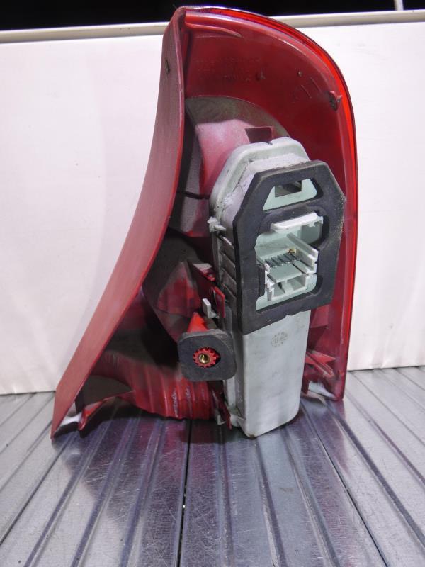 Fanale posteriore principale sinistro (luci) RENAULT CLIO 2 PHASE 2 Diésel - 1