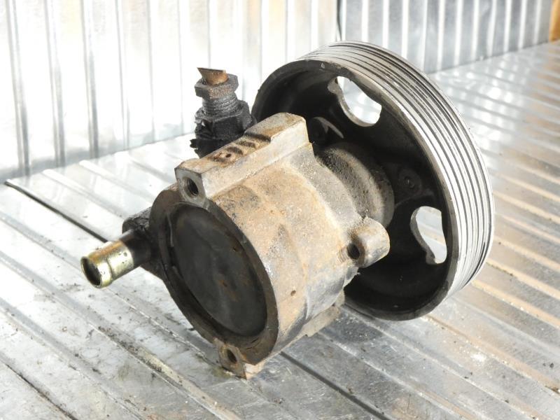 Pompe de direction RENAULT CLIO 2 PHASE 1 Essence - 1