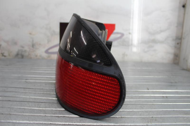 Fanale posteriore principale destro (luci) RENAULT LAGUNA 1 PHASE 1 Diésel - 1