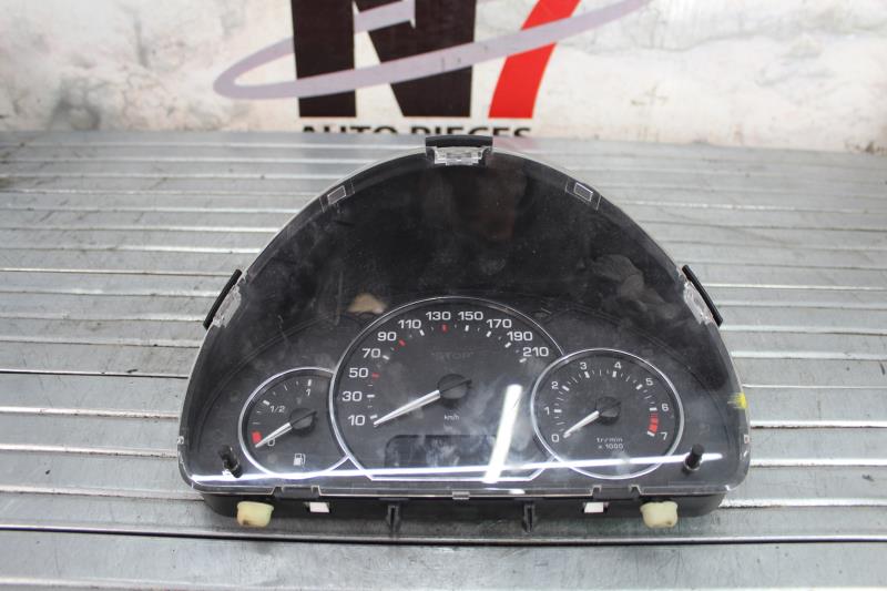 Compteur PEUGEOT 1007 Essence - 1
