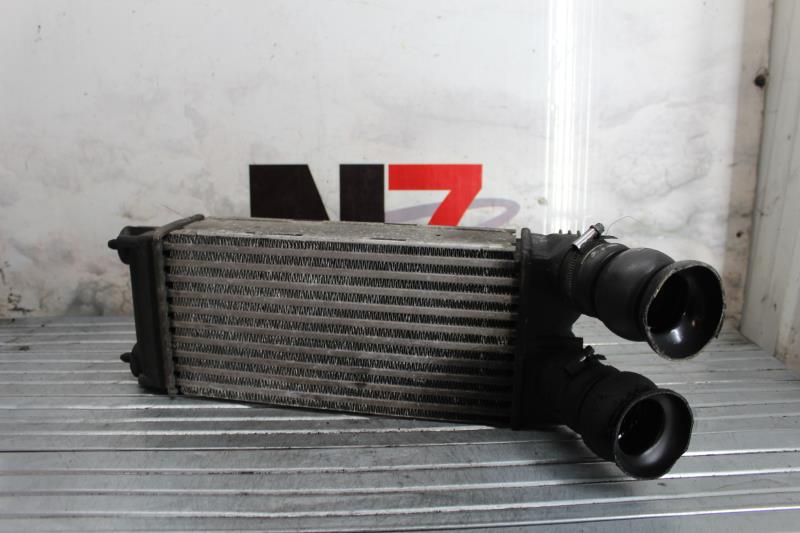 Scambiatore aria (Intercooler) PEUGEOT 308 1 SW PHASE 1 BREAK Diésel - 1