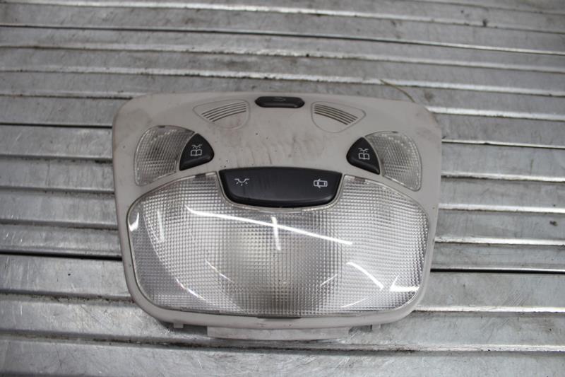 Luce di cortesia MERCEDES CLASSE CLK 209 COUPE Diésel - 1