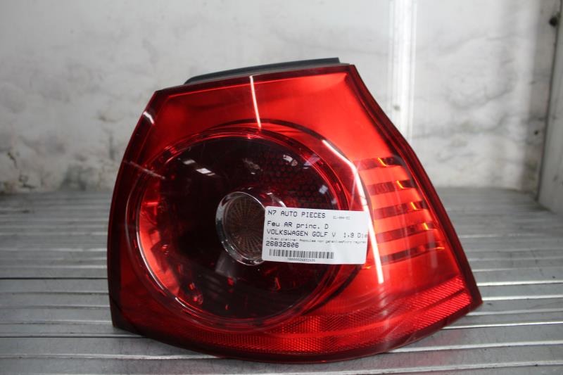 Fanale posteriore principale destro (luci) VOLKSWAGEN GOLF 5 Diésel - 1