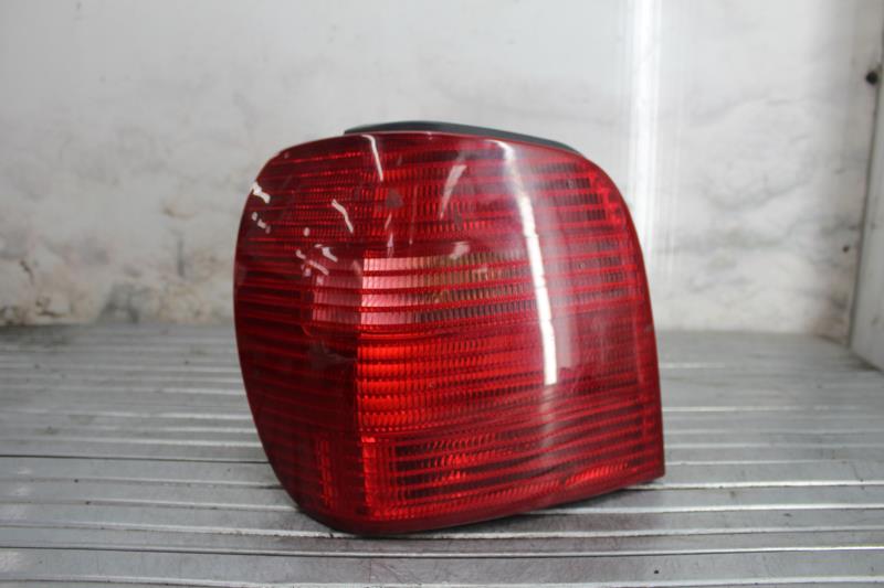 Fanale posteriore principale sinistro (luci) VOLKSWAGEN POLO 3 PHASE 2 Gasolina - 1