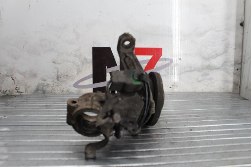 Fusee avant droit RENAULT KANGOO 1 PHASE 1 Diesel - 1