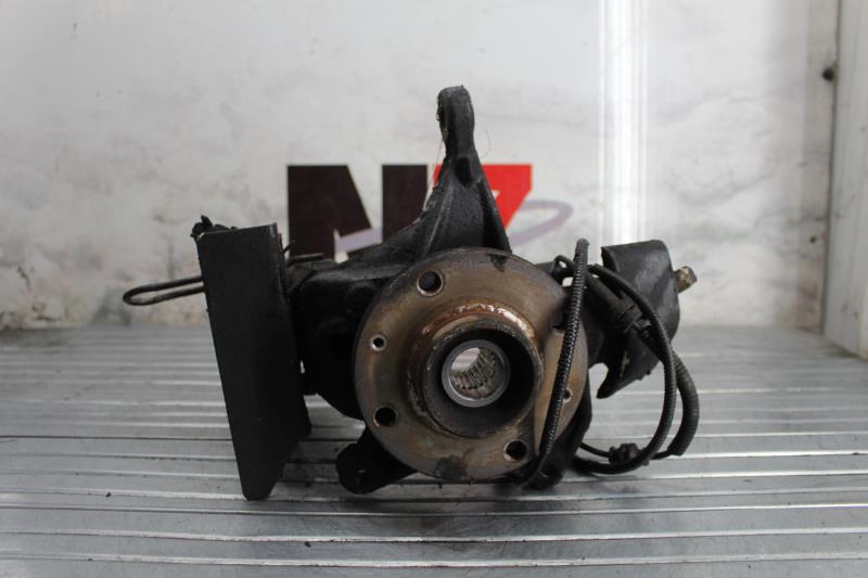 Fusee avant gauche CITROEN C5 1 PHASE 1 Diesel - 1