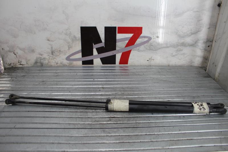 Verin de coffre RENAULT SUPER 5 Essence - 1