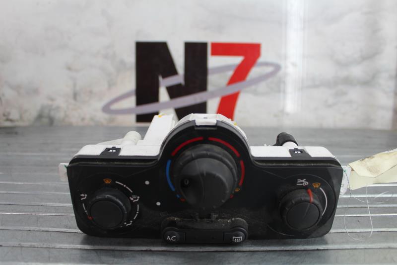 Commande chauffage RENAULT CLIO 3 PHASE 2 Essence - 1