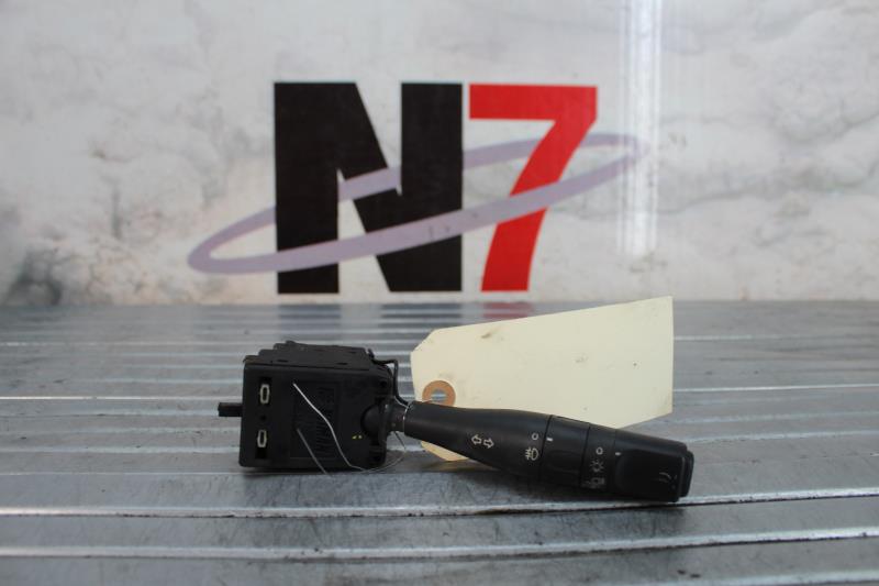 Commande de phare PEUGEOT 106 PHASE 2 Essence - 1