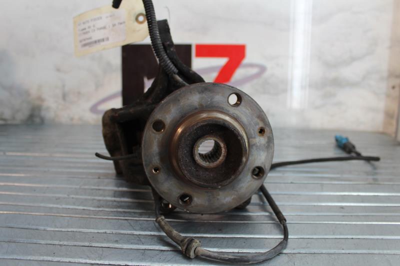 Fusee avant gauche CITROEN C3 1 PHASE 1 Diesel - 1
