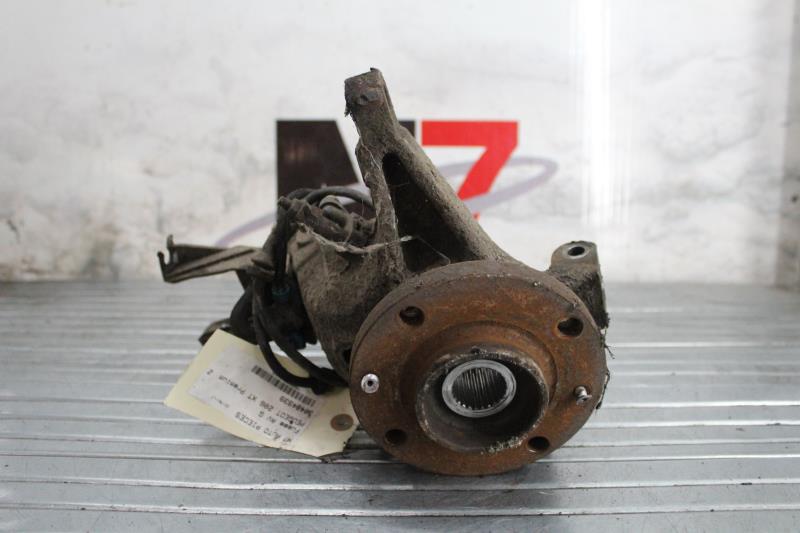 Fusee avant gauche PEUGEOT 206 PHASE 1 Diesel - 1