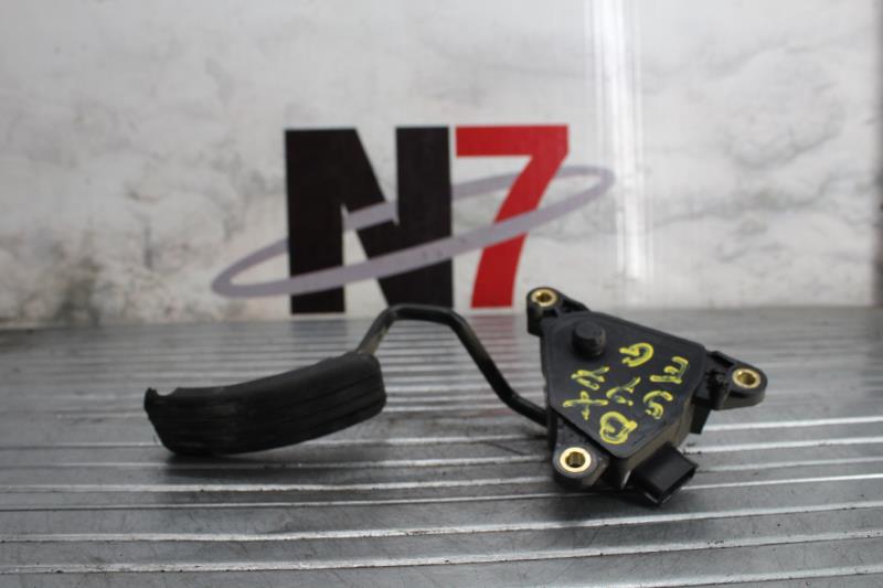 Pedale d'accelerateur RENAULT CLIO 3 PHASE 1 Diesel - 1