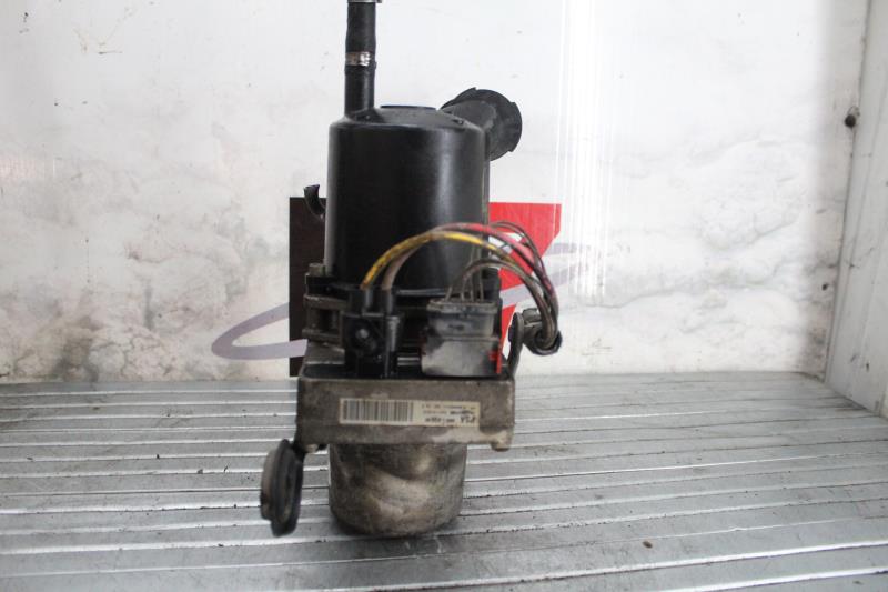 Pompe de direction PEUGEOT 307 PHASE 1 BREAK Diesel - 1
