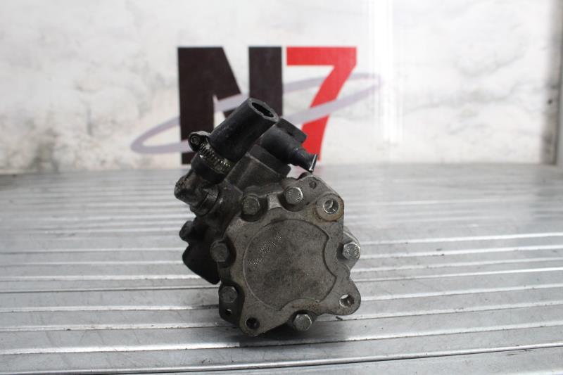 Pompe de direction AUDI A4 1 AVANT PHASE 2 BREAK Diesel - 1