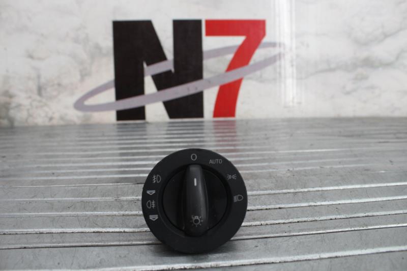 Commande de phare AUDI A6 3 PHASE 1 Diesel - 1