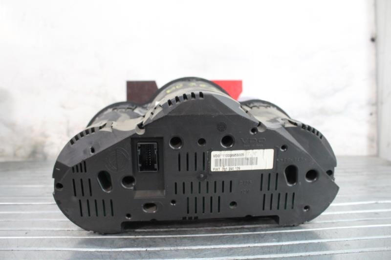 Compteur ALFA ROMEO 147 PHASE 1 Essence - 1