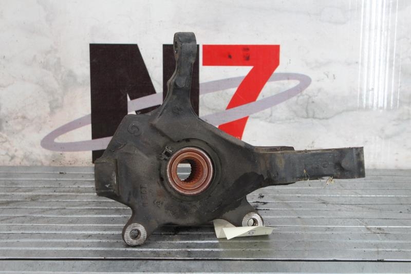 Fusee avant gauche RENAULT LAGUNA 2 PHASE 1 Diesel - 1