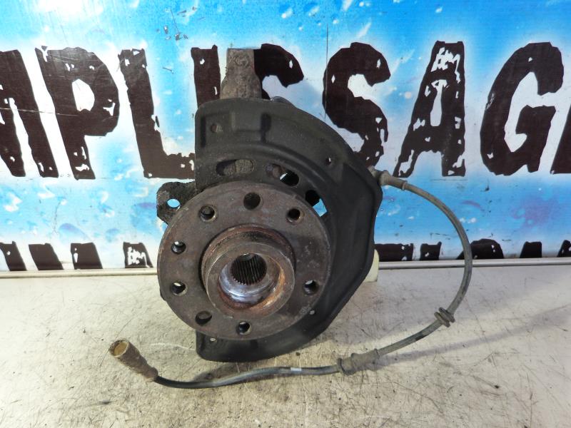 Fusee avant gauche OPEL VECTRA B PHASE 1 BREAK Essence - 1